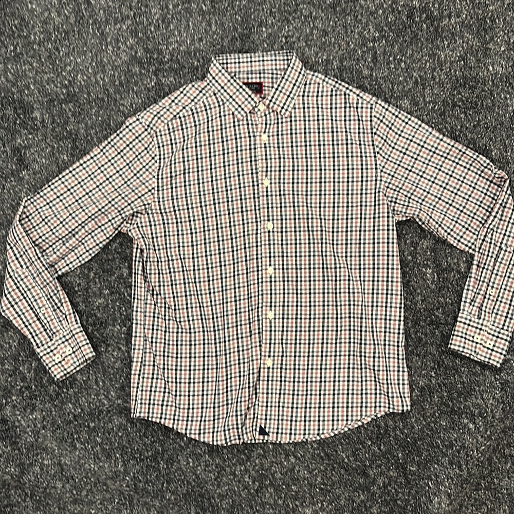 UNTUCKit button down